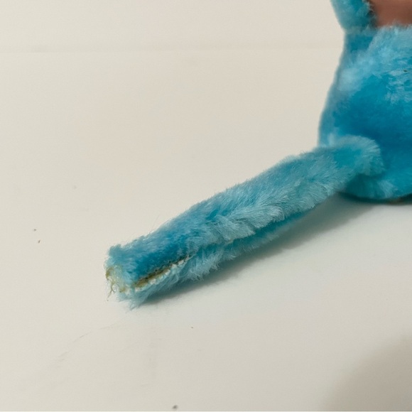 Vintage Monchichi Finger Hugger Monkey Mini Toy Canada Hat - Picture 13 of 16